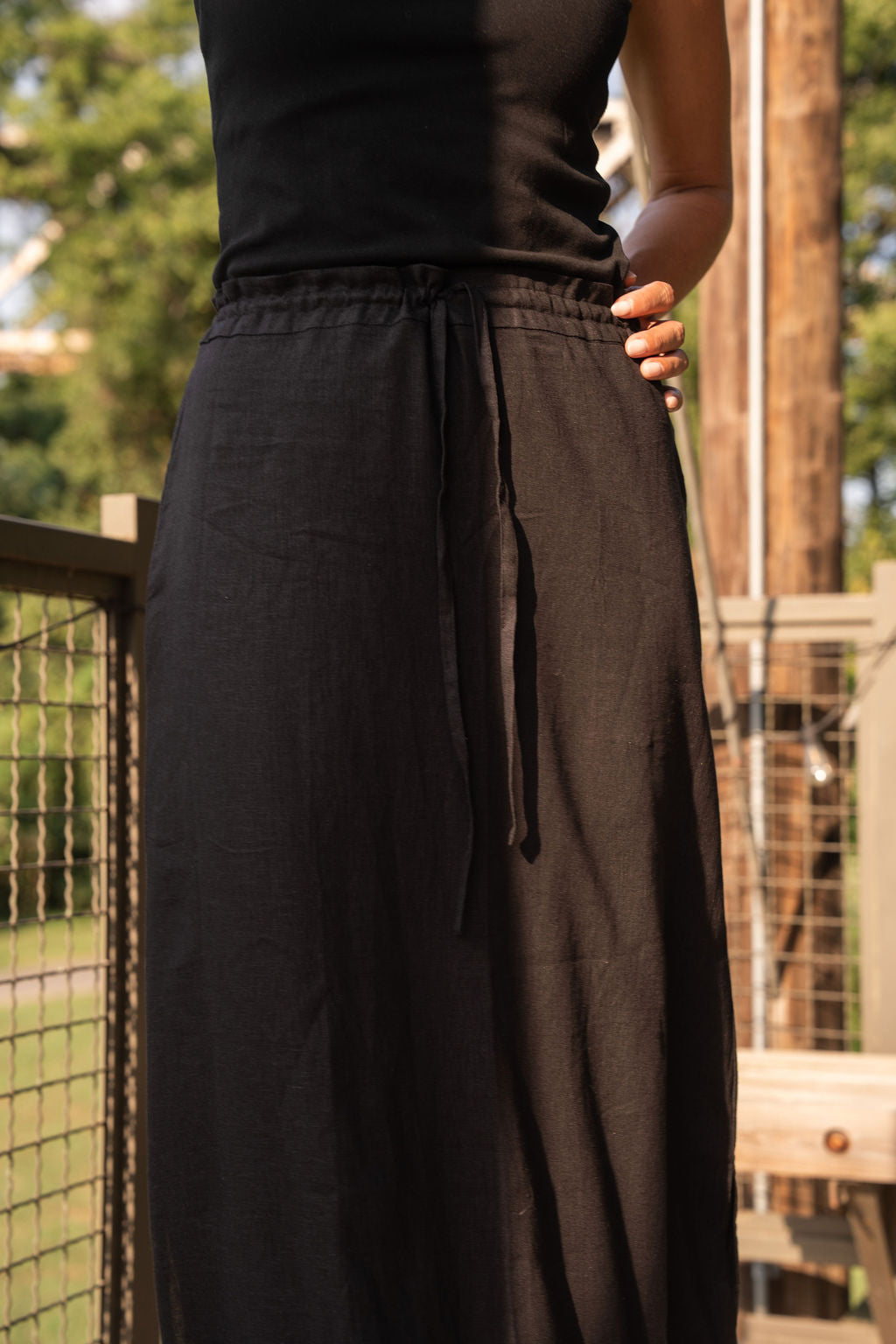 Drawstring Skirt in Black Linen