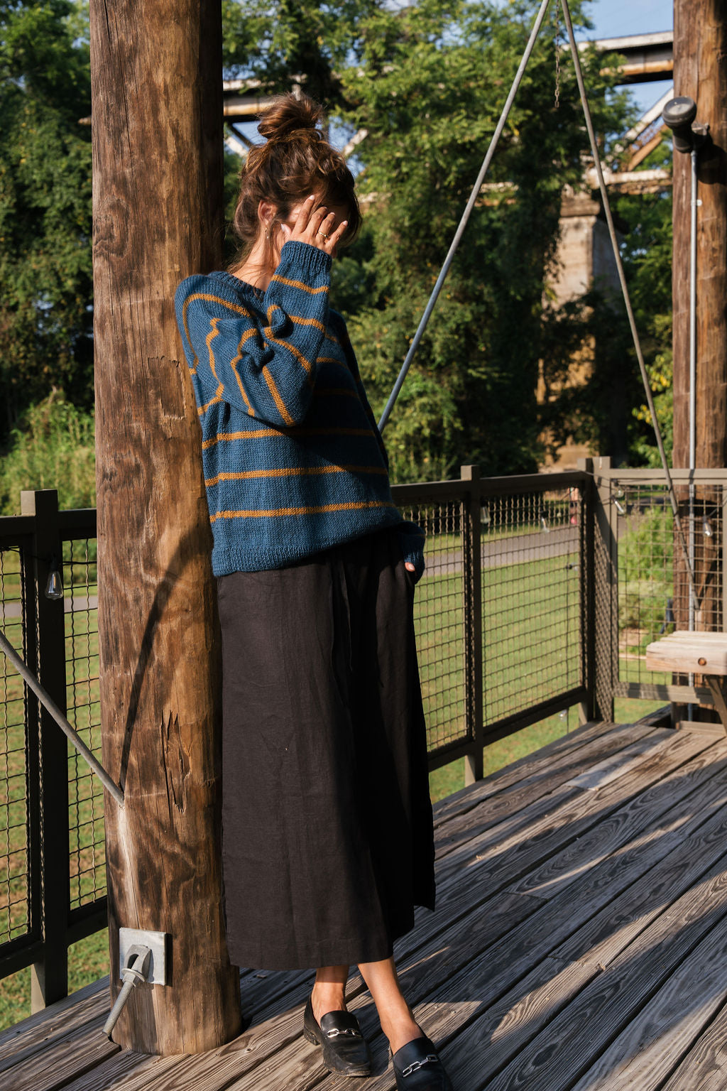 Drawstring Skirt in Black Linen