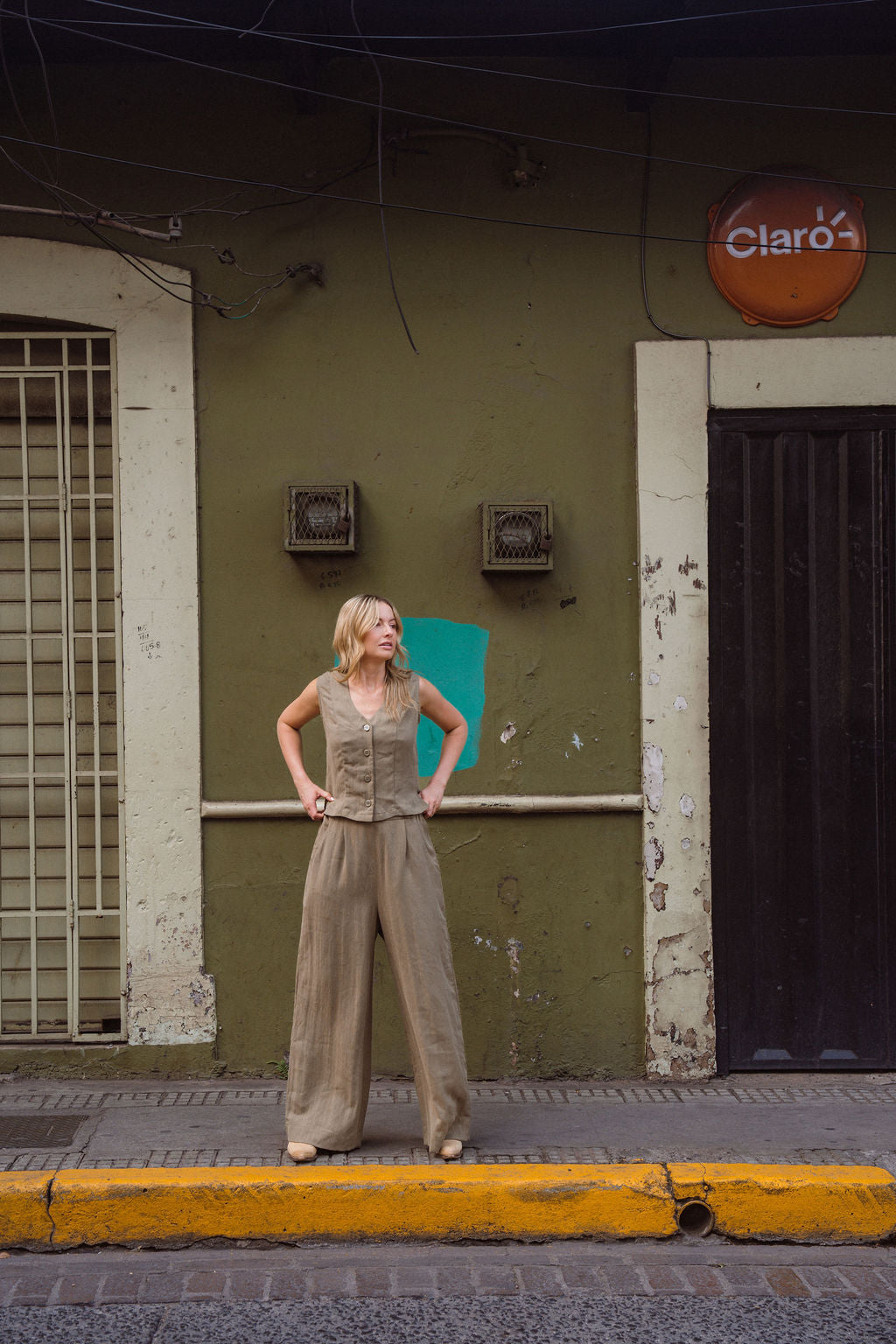 Pants Set in Tan Twill