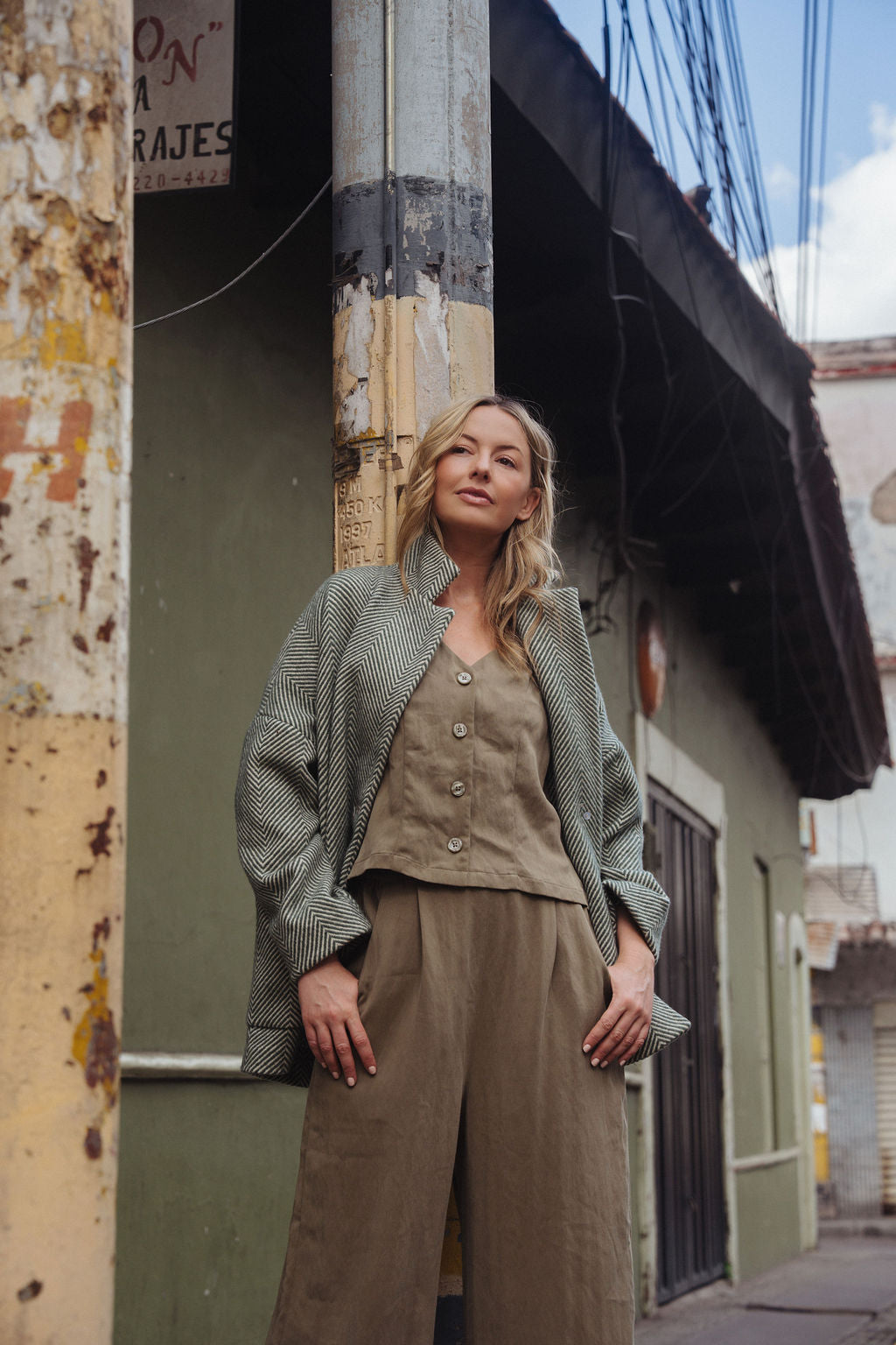 Pants Set in Tan Twill
