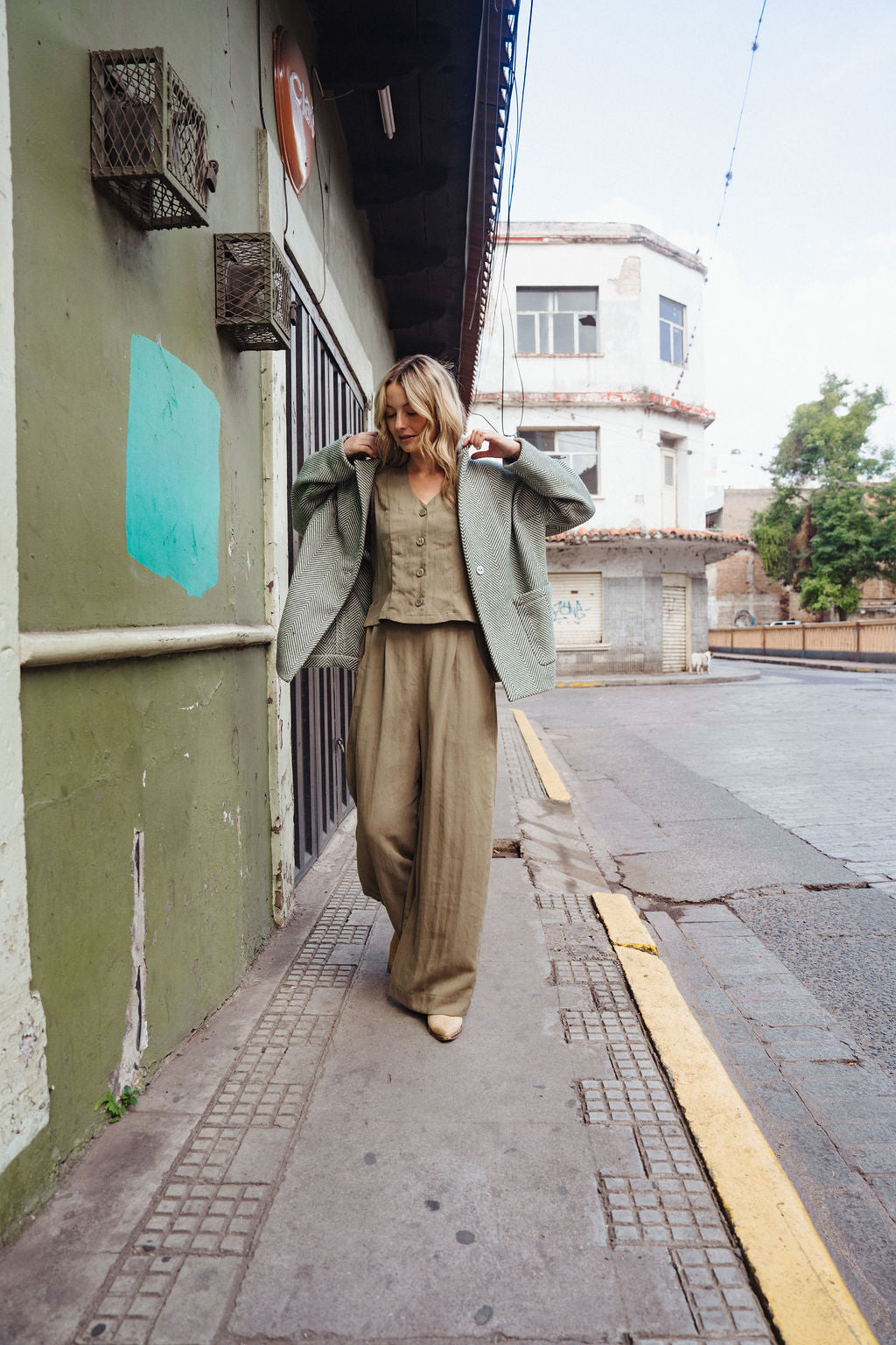 Pants Set in Tan Twill