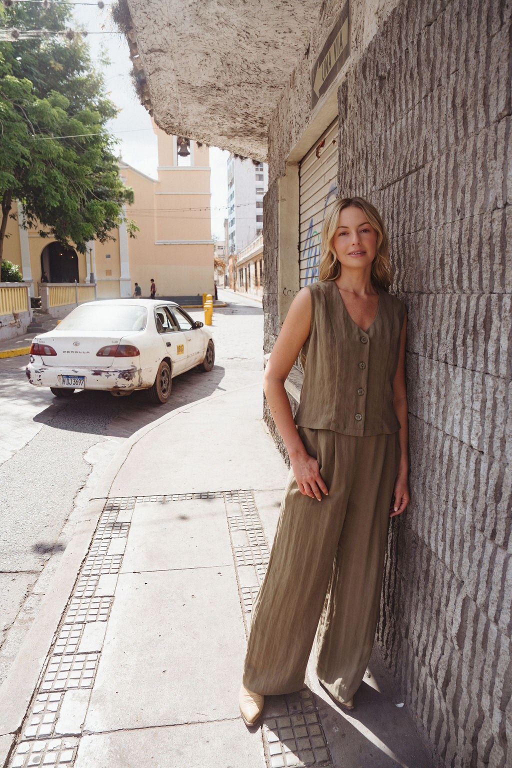 Pants Set in Tan Twill