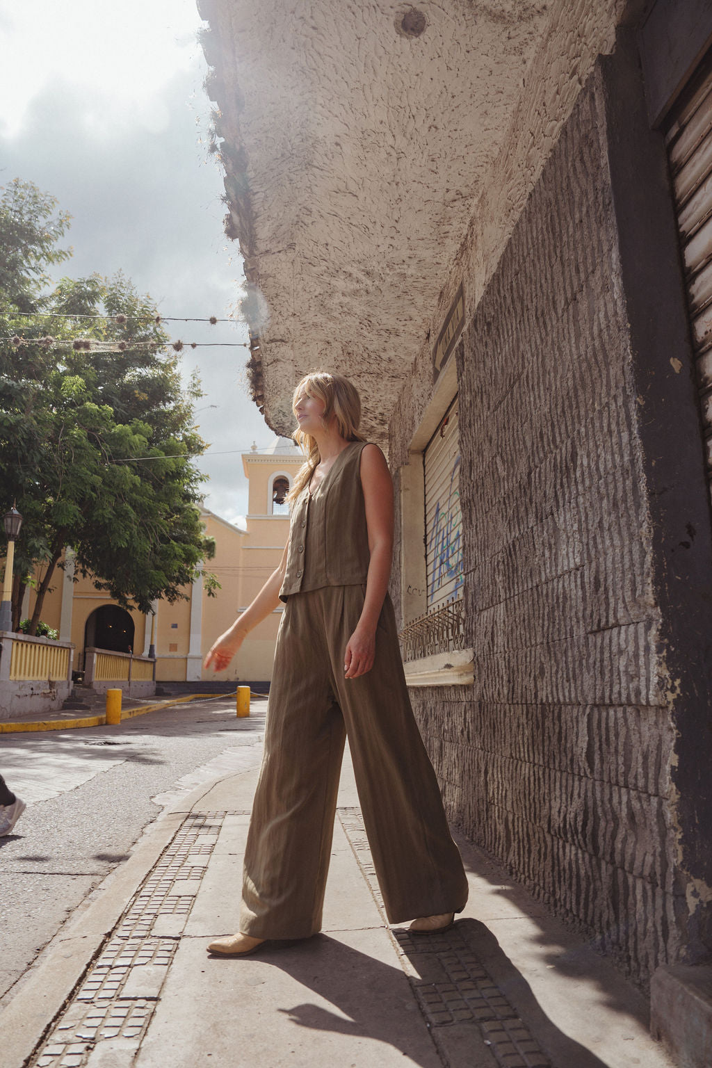 Pants Set in Tan Twill