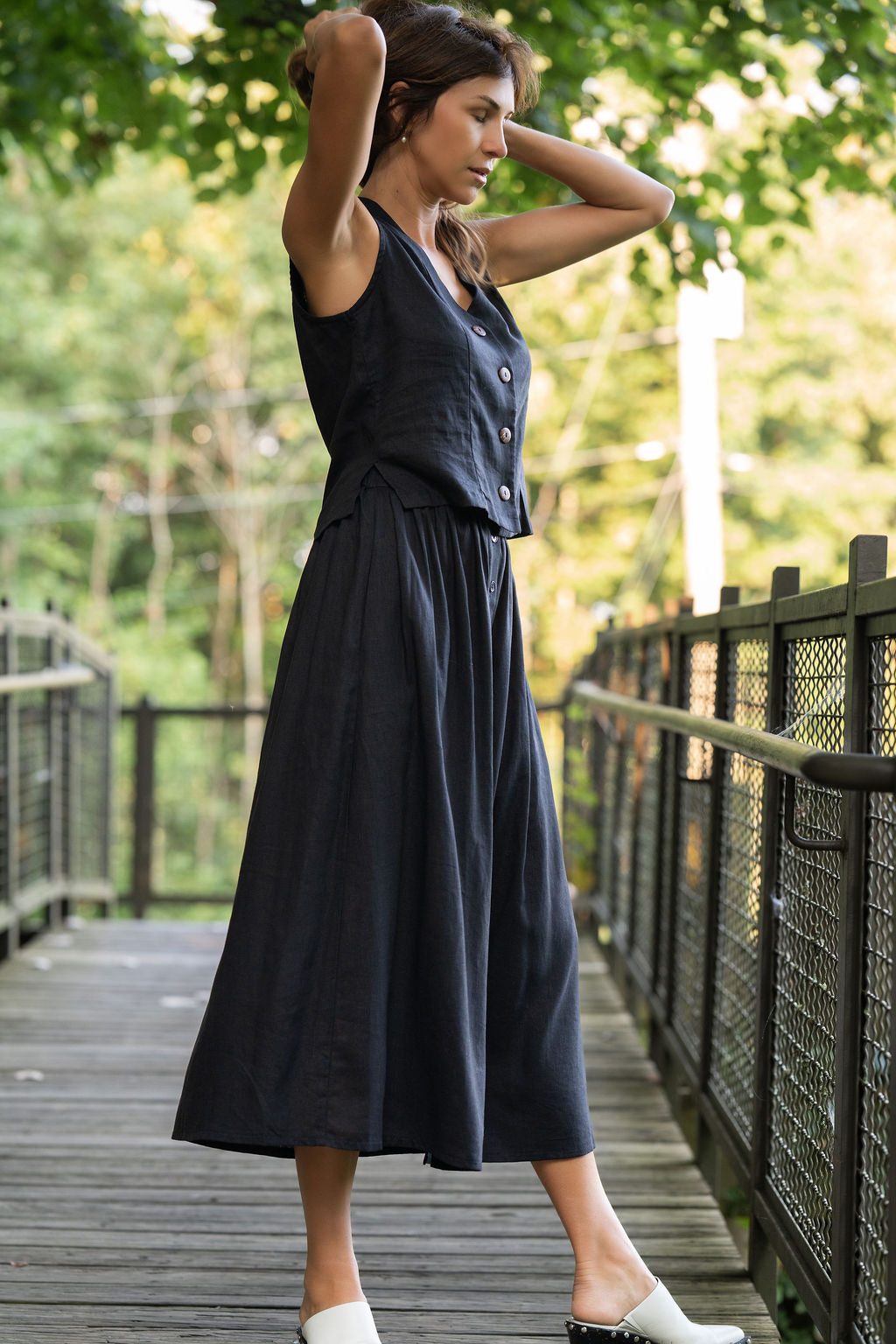 Perry Gathered Midi Skirt in Black Linen