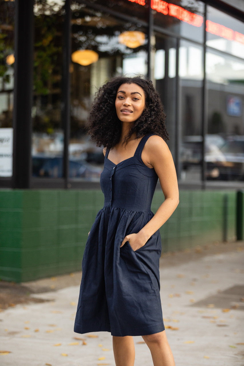 Mia Linen Dress in Navy
