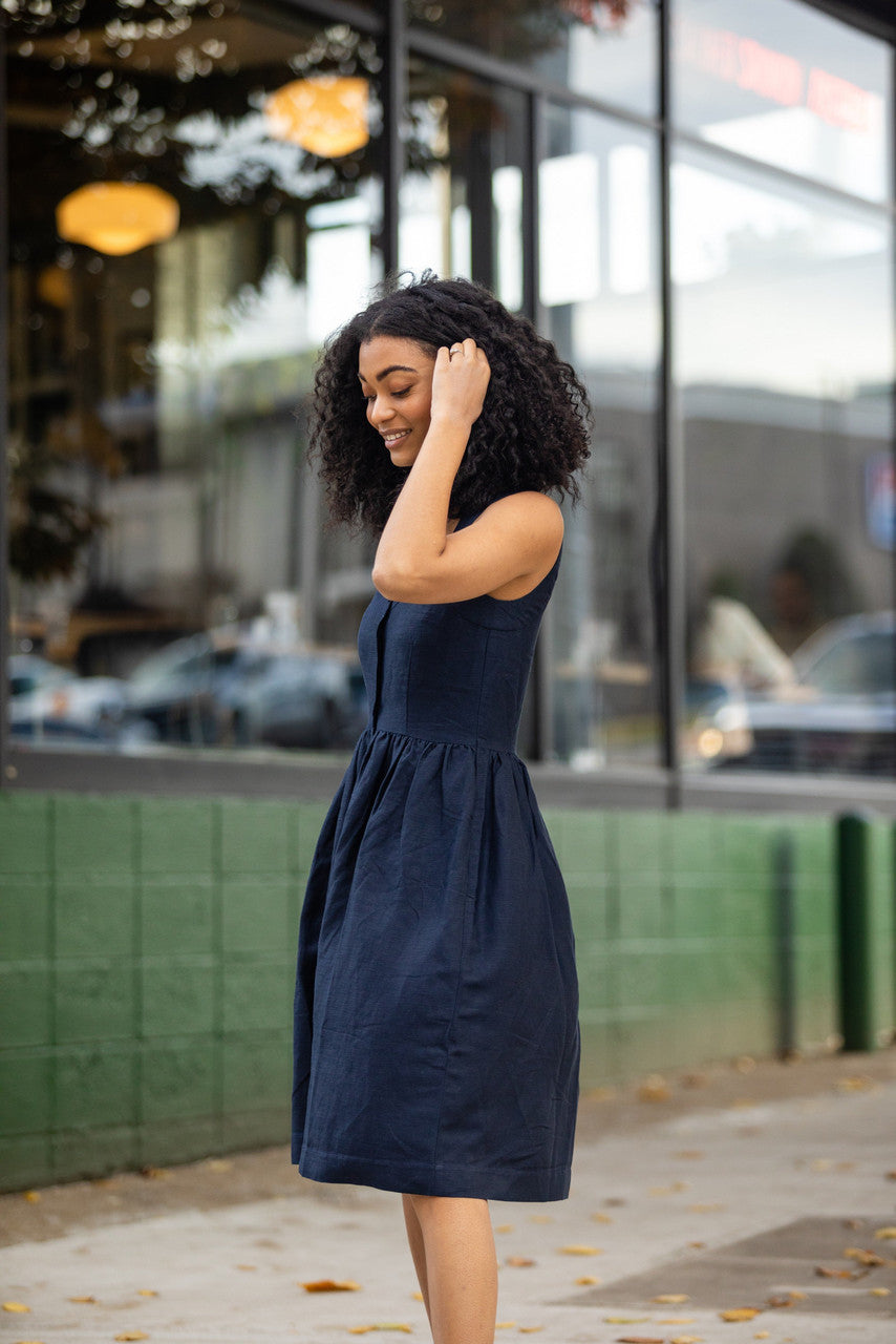 Mia Linen Dress in Navy