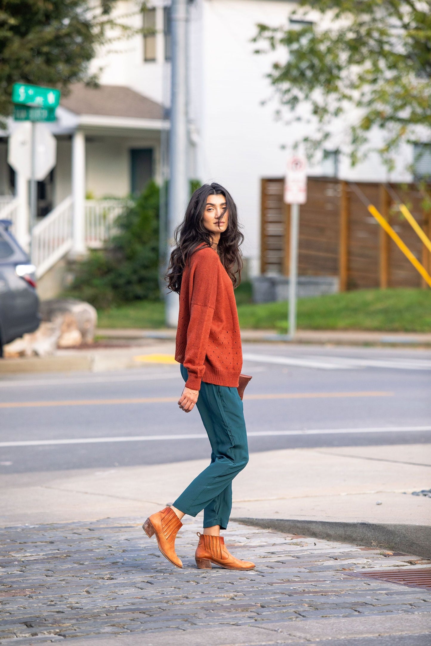 Baby Alpaca Pullover Sweater in Brown