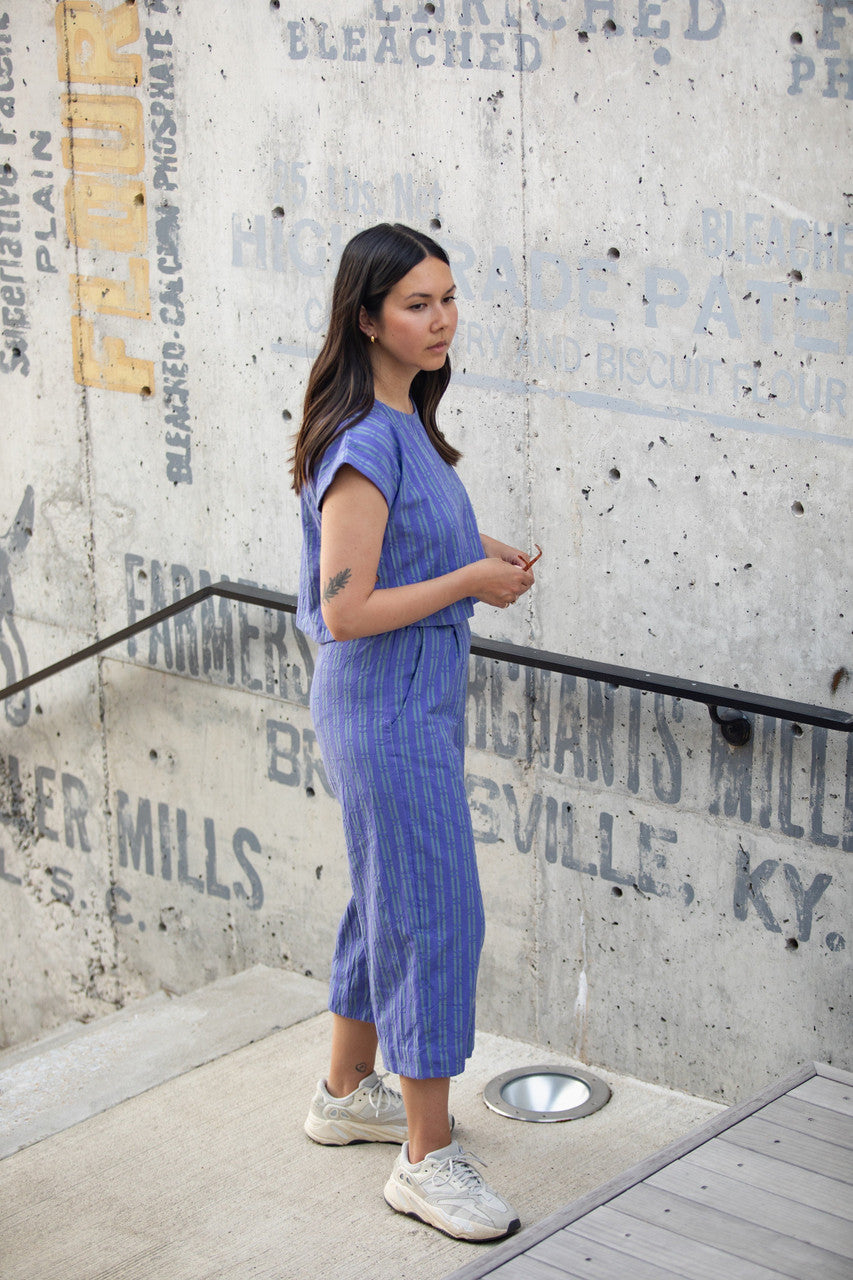 Katie Handwoven Cotton Separates - M Silver Cropped Pants