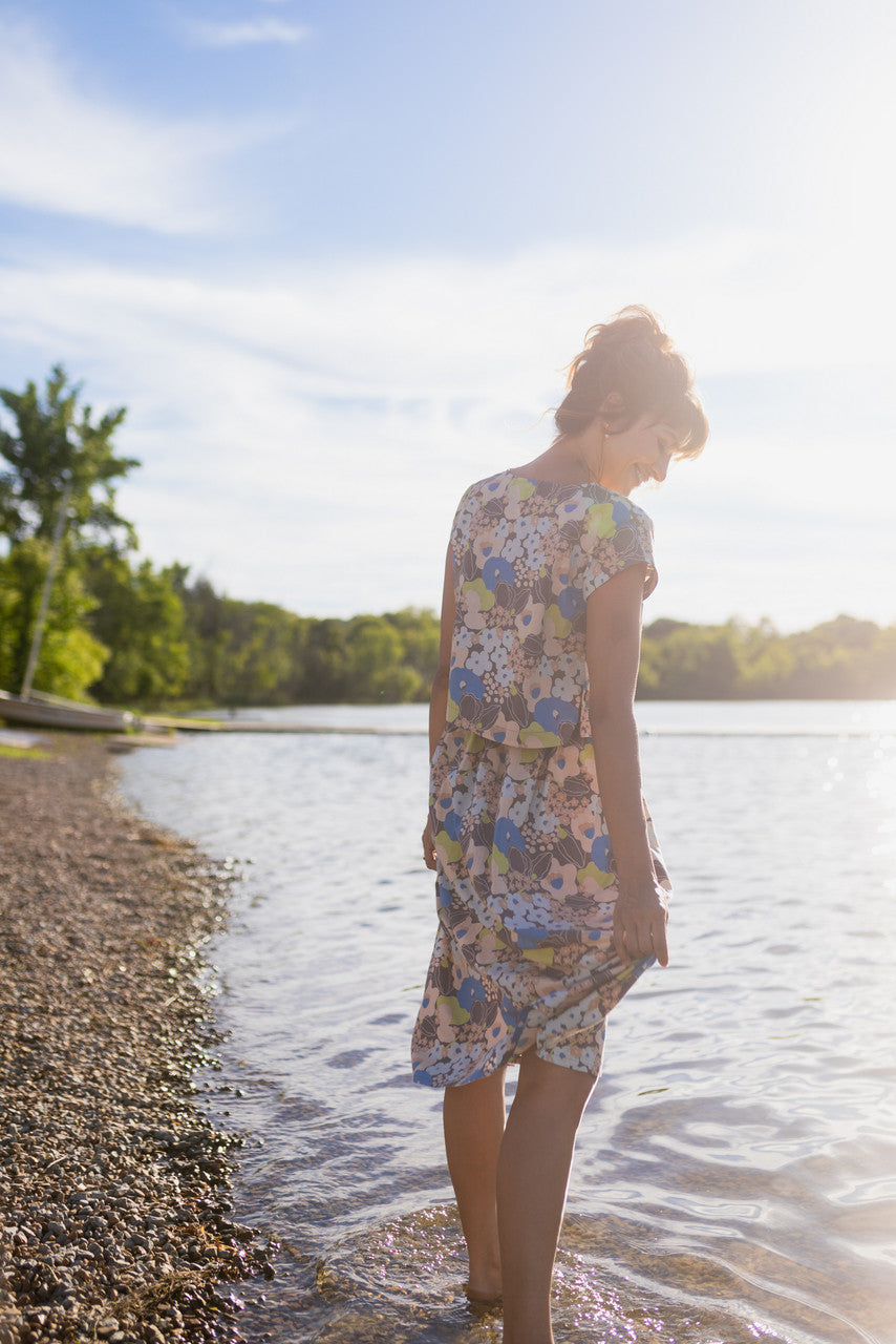 Claudia Skirt Set in Garden Print - XL Shirt Left