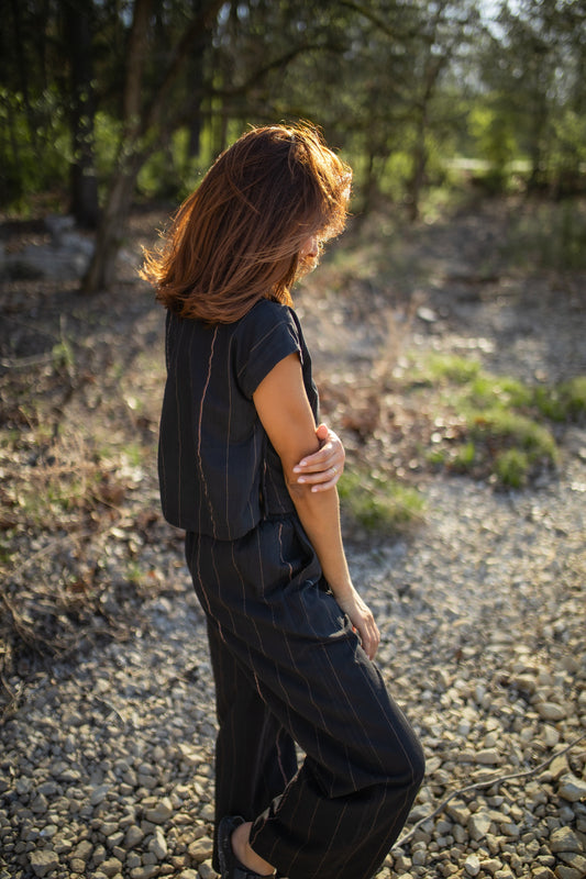 Katie Handwoven Cotton Set in Black - L Pants Left