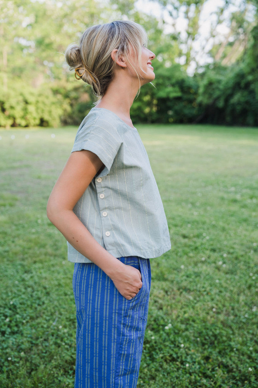 Katie Handwoven Cotton Separates - M Silver Cropped Pants