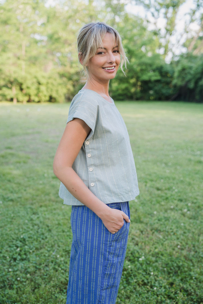 Katie Handwoven Cotton Separates - M Silver Cropped Pants