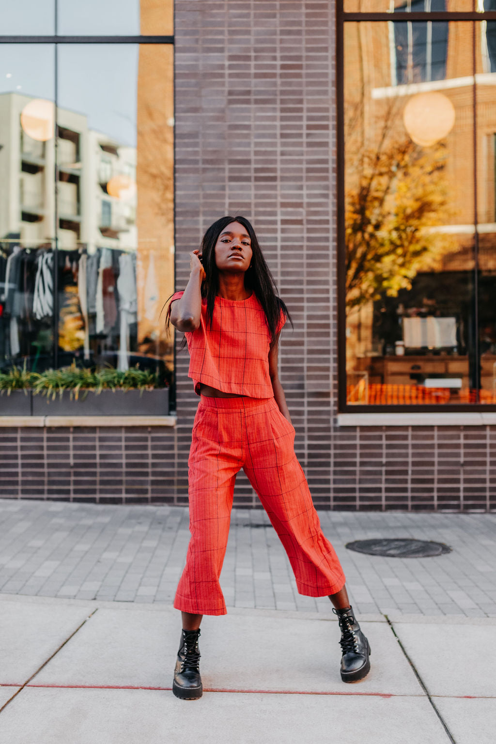 Katie Handwoven Cotton Set in Black and White