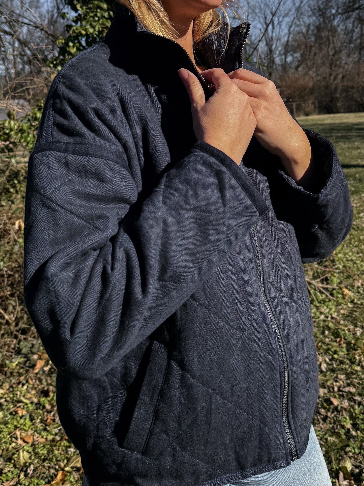 Jamie Linen Quilted Jacket in Navy Made to Order
