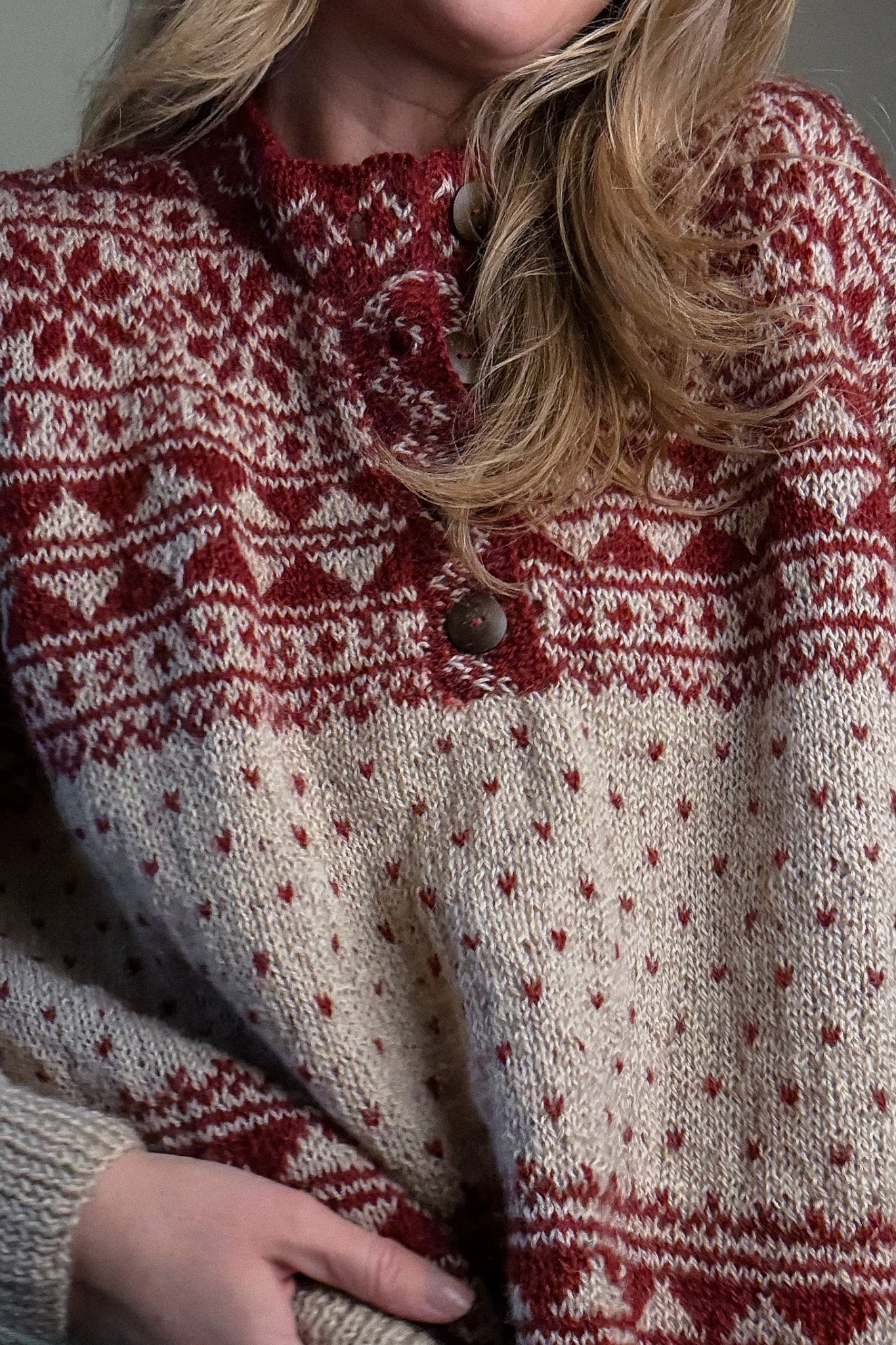 Imogene Oversized Wool Henley in Snowflake Print