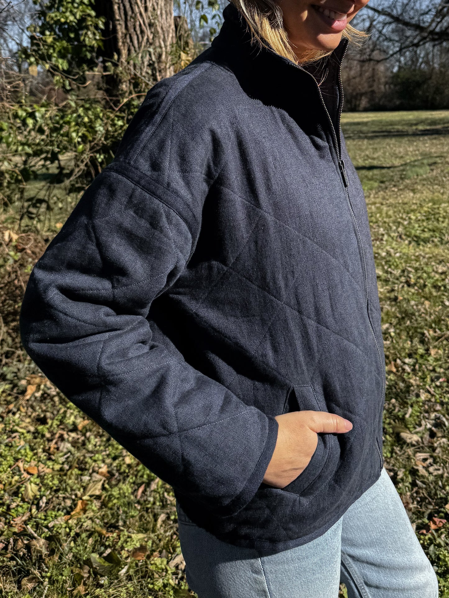 Jamie Linen Quilted Jacket in Navy Made to Order