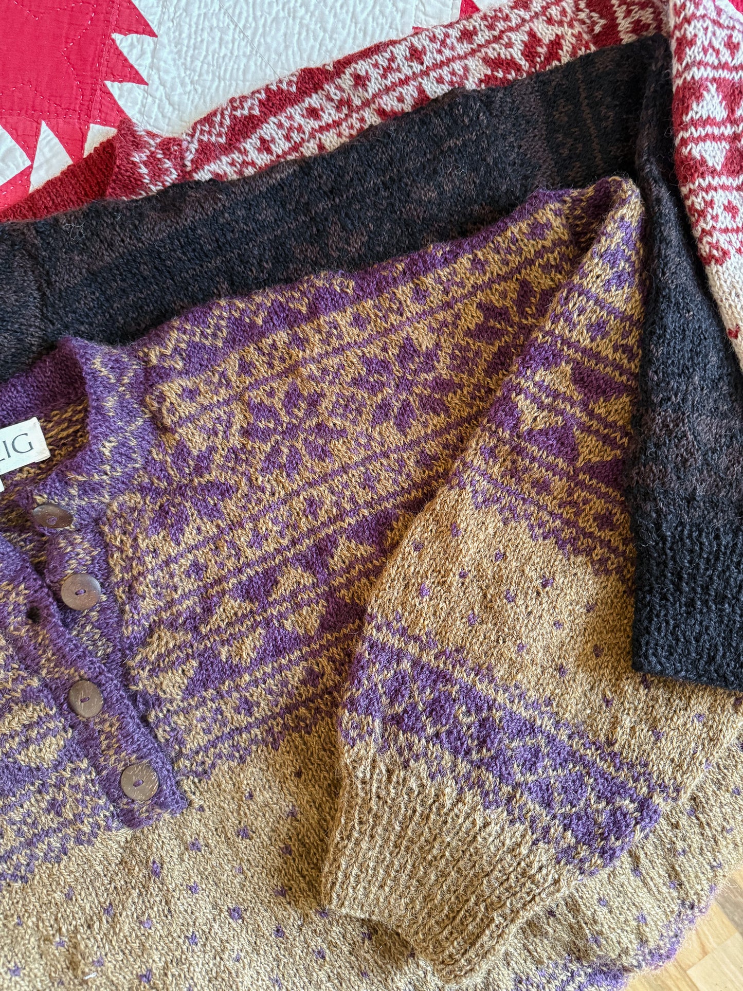 Imogene Oversized Wool Henley in Snowflake Print