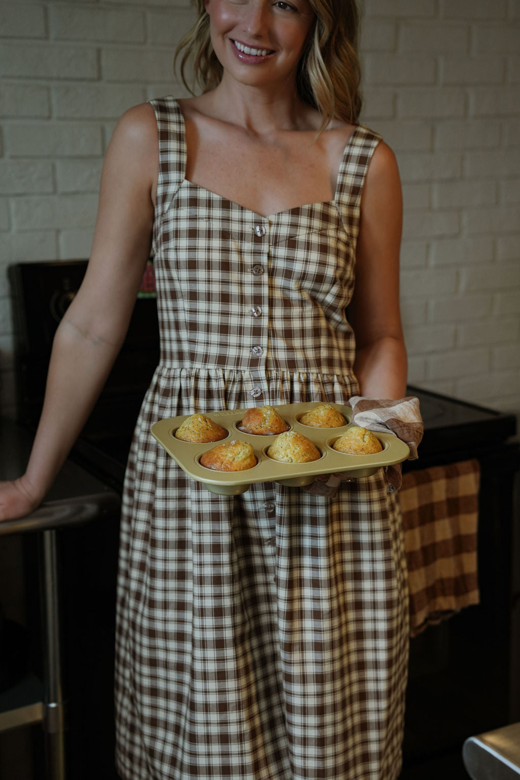 Mia Linen Dress in Brown and Cream Cotton - S and XL Left