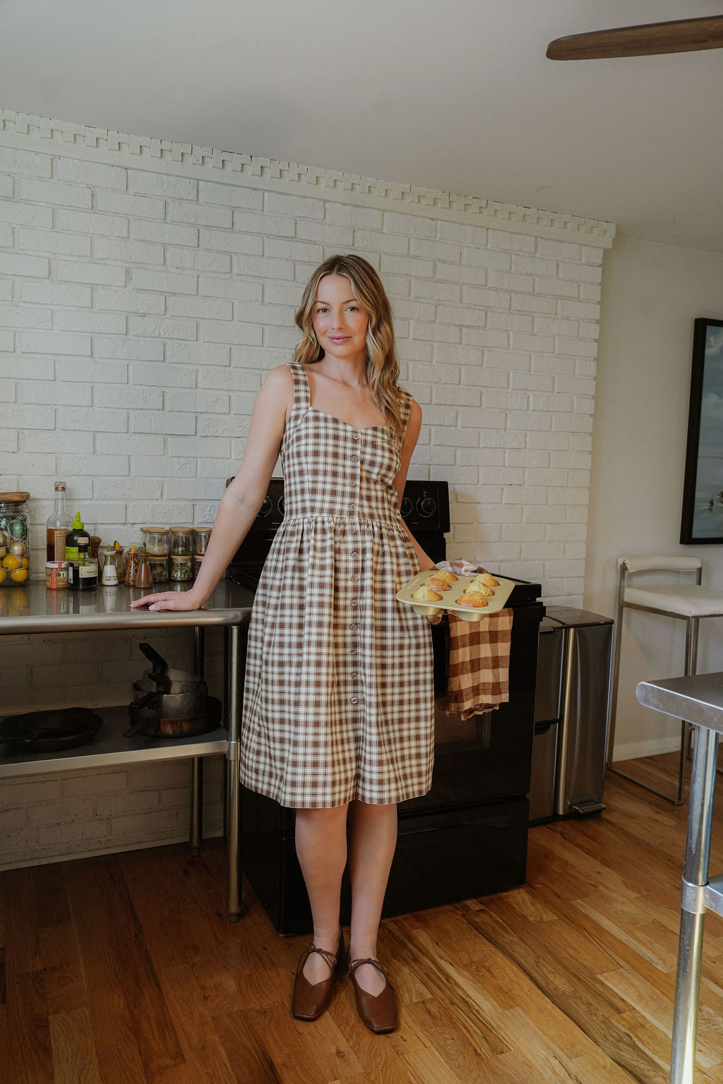Mia Linen Dress in Brown and Cream Cotton - S and XL Left