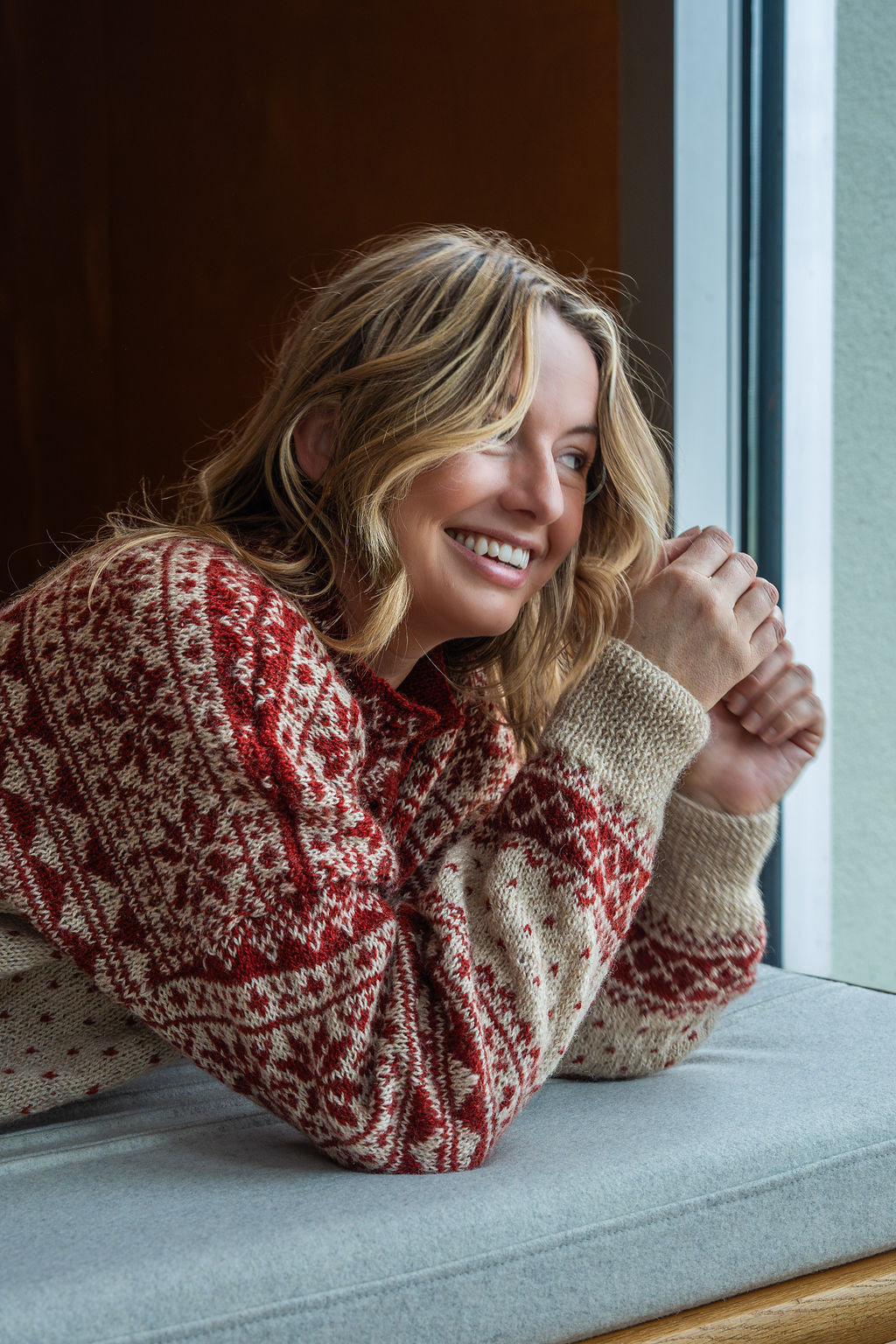 Imogene Oversized Wool Henley in Snowflake Print