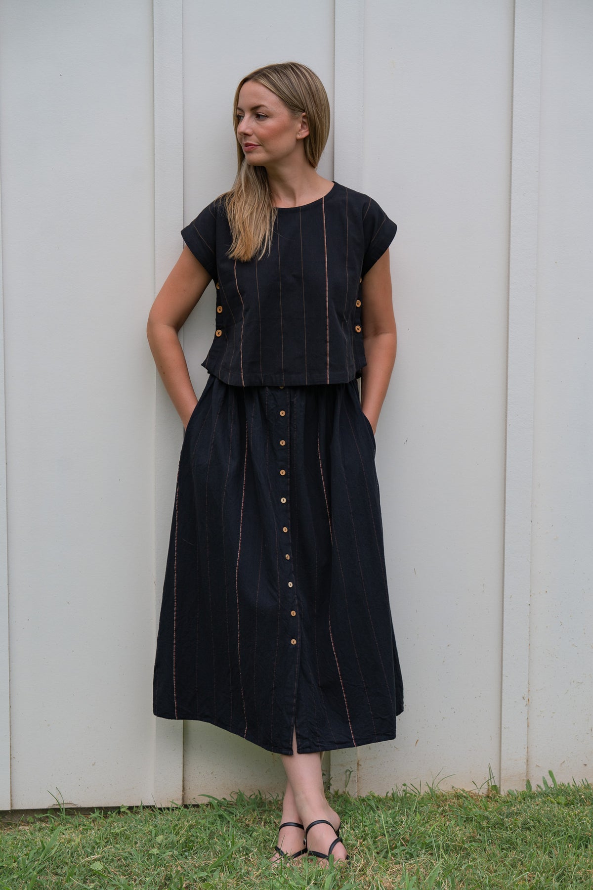Perry Gathered Midi Skirt in Black Handwoven Cotton