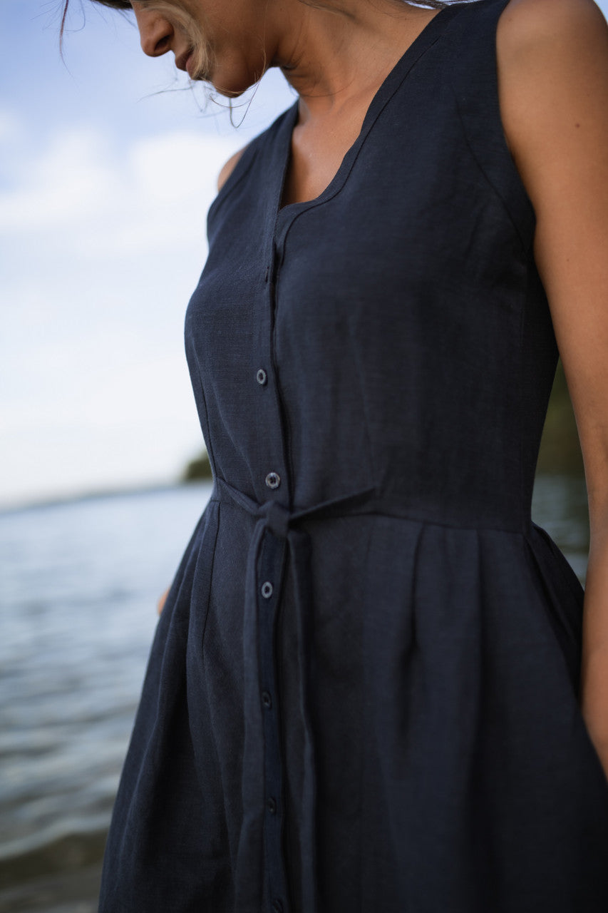 June Dress Sleeveless in Navy Linen - XL