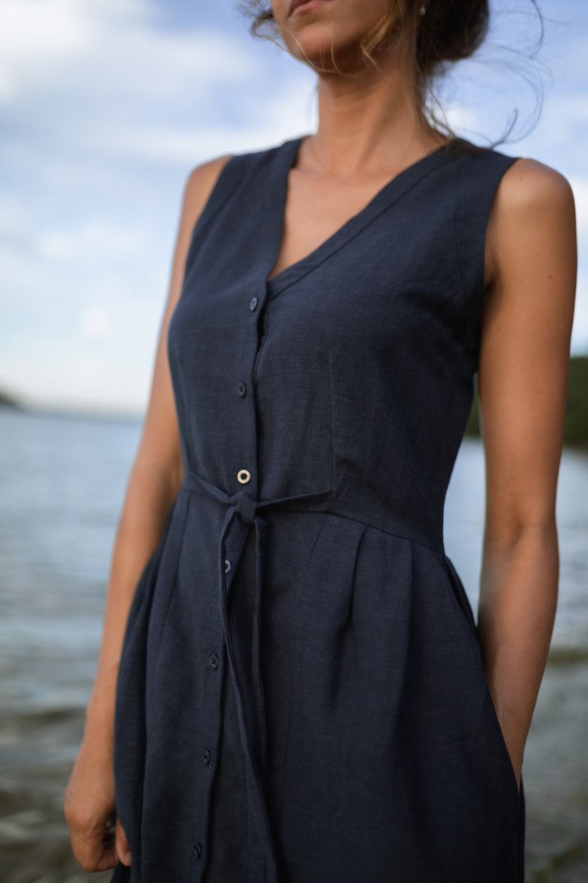 June Dress Sleeveless in Navy Linen - XL