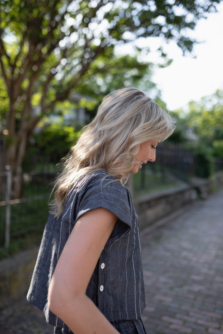 Handwoven Cotton Crop Pants in Midnight Chambray