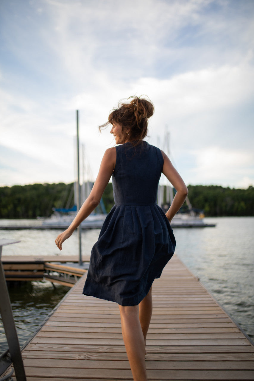 June Dress Sleeveless in Navy Linen - XL