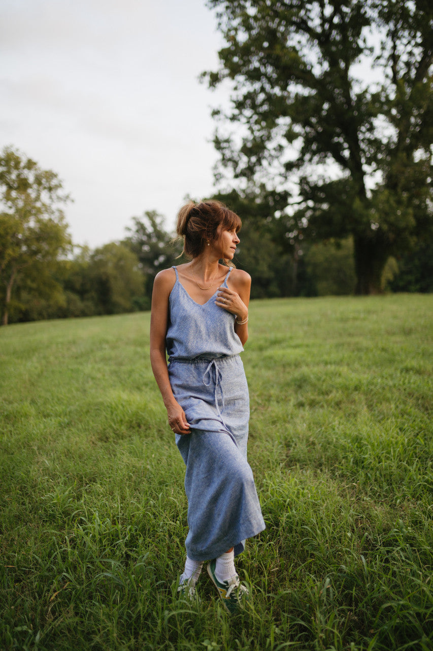 Linen Tank in Light Blue Linen - M