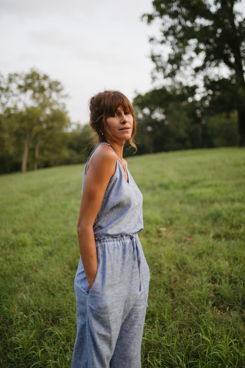 Linen Tank in Light Blue Linen - M