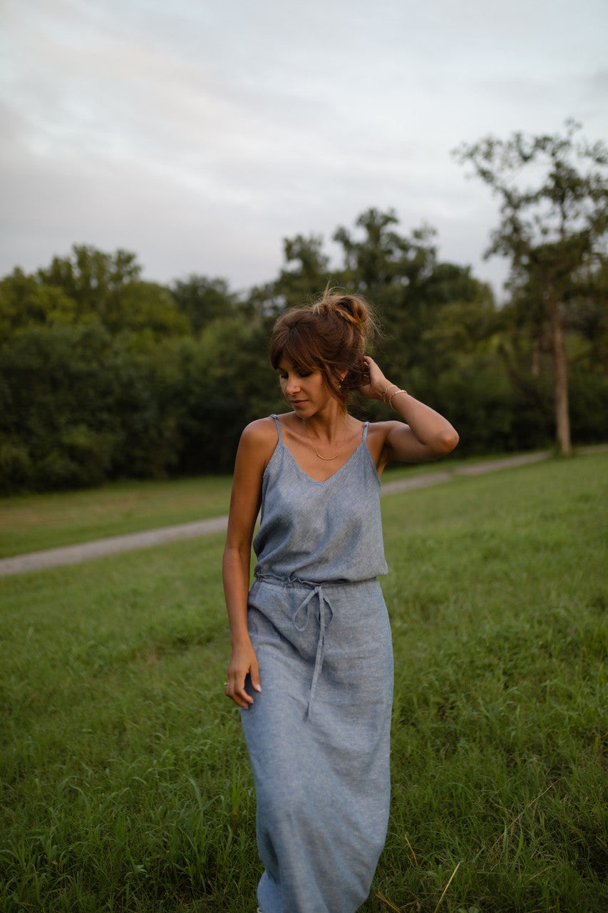 Linen Tank in Light Blue Linen - M