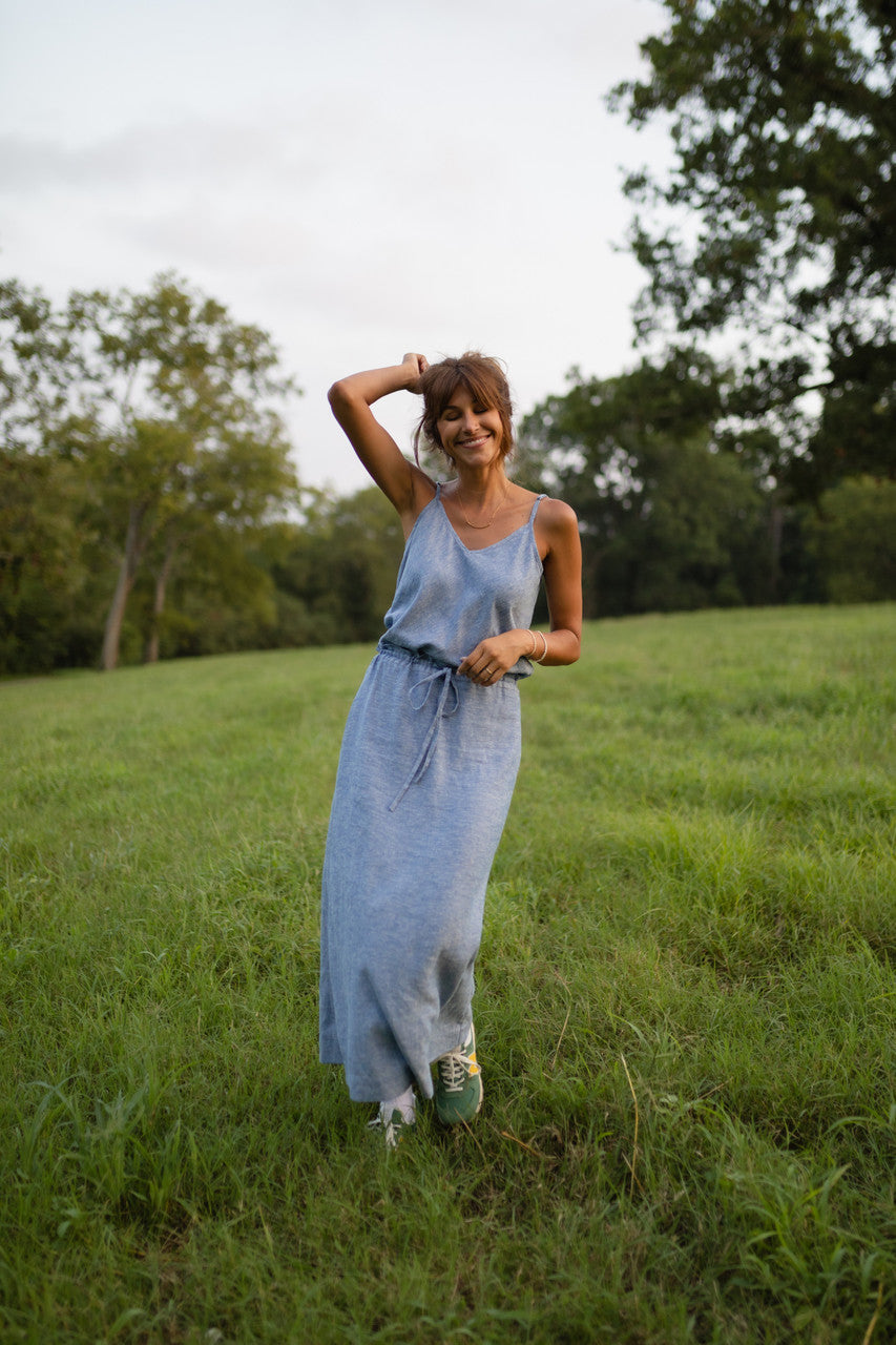 Linen Tank in Light Blue Linen - M