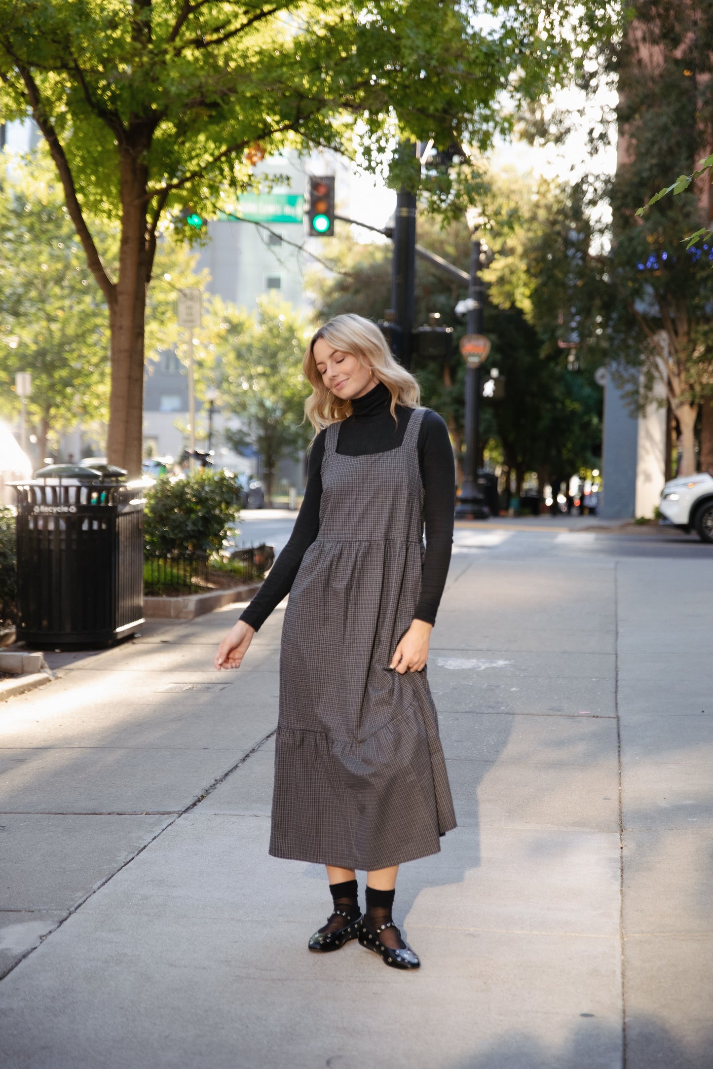 Long Lena Tiered Linen Dress in Navy Plaid