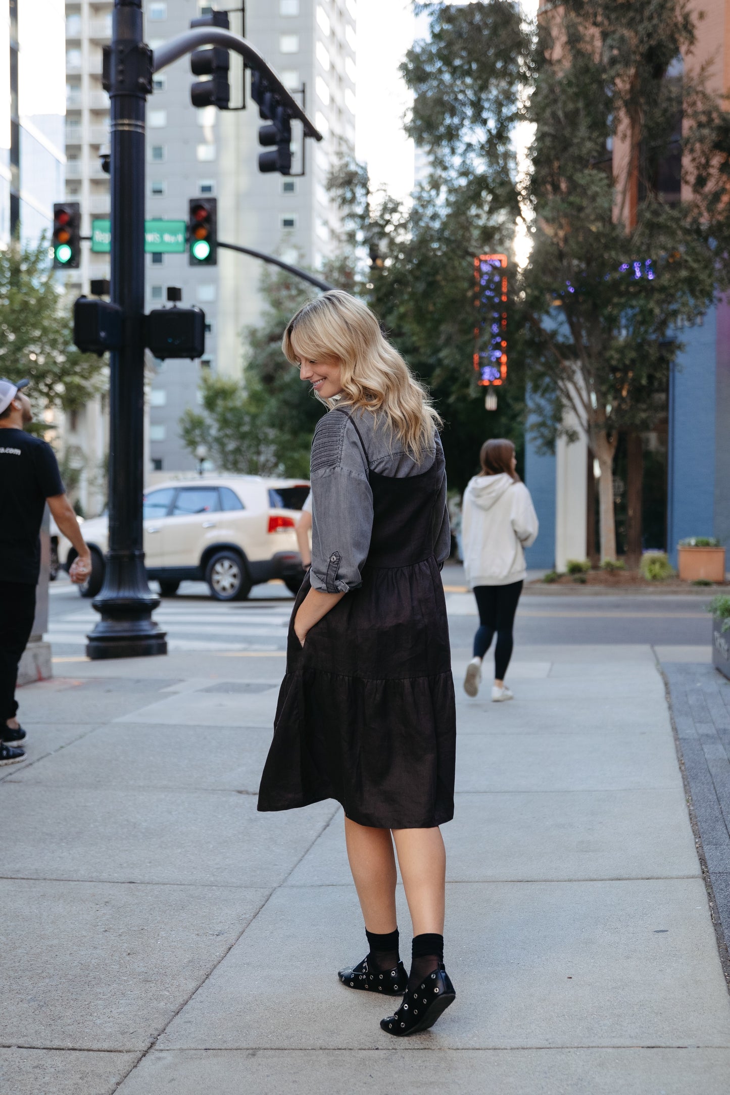 Lena Tiered Linen Dress in Dark Brown