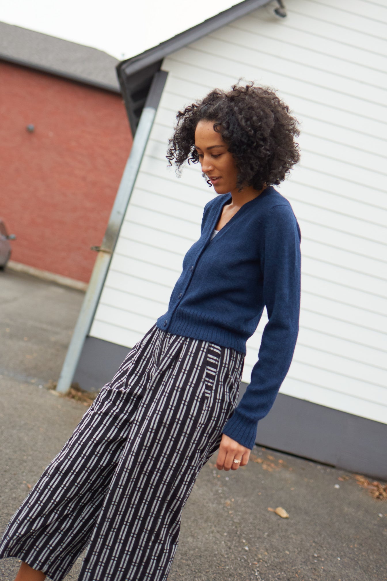 Katie Handwoven Cotton Set in Black and White